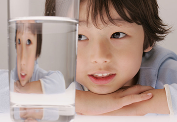 尿液分析仪品牌告诉你验尿前能不能喝水