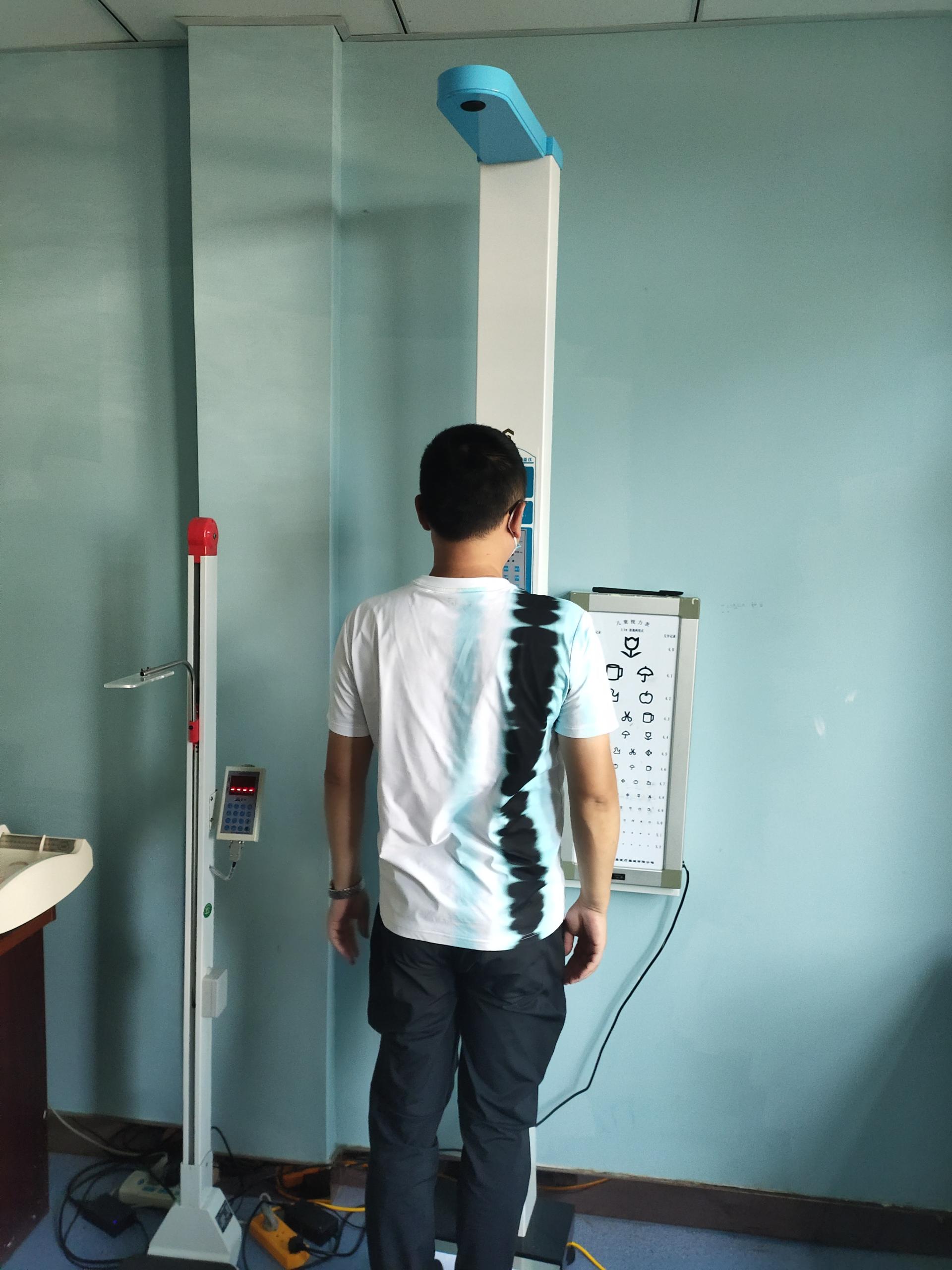 贵州省贵阳市观山湖区金华镇中心卫生院使用我司儿童身高体重测量仪器