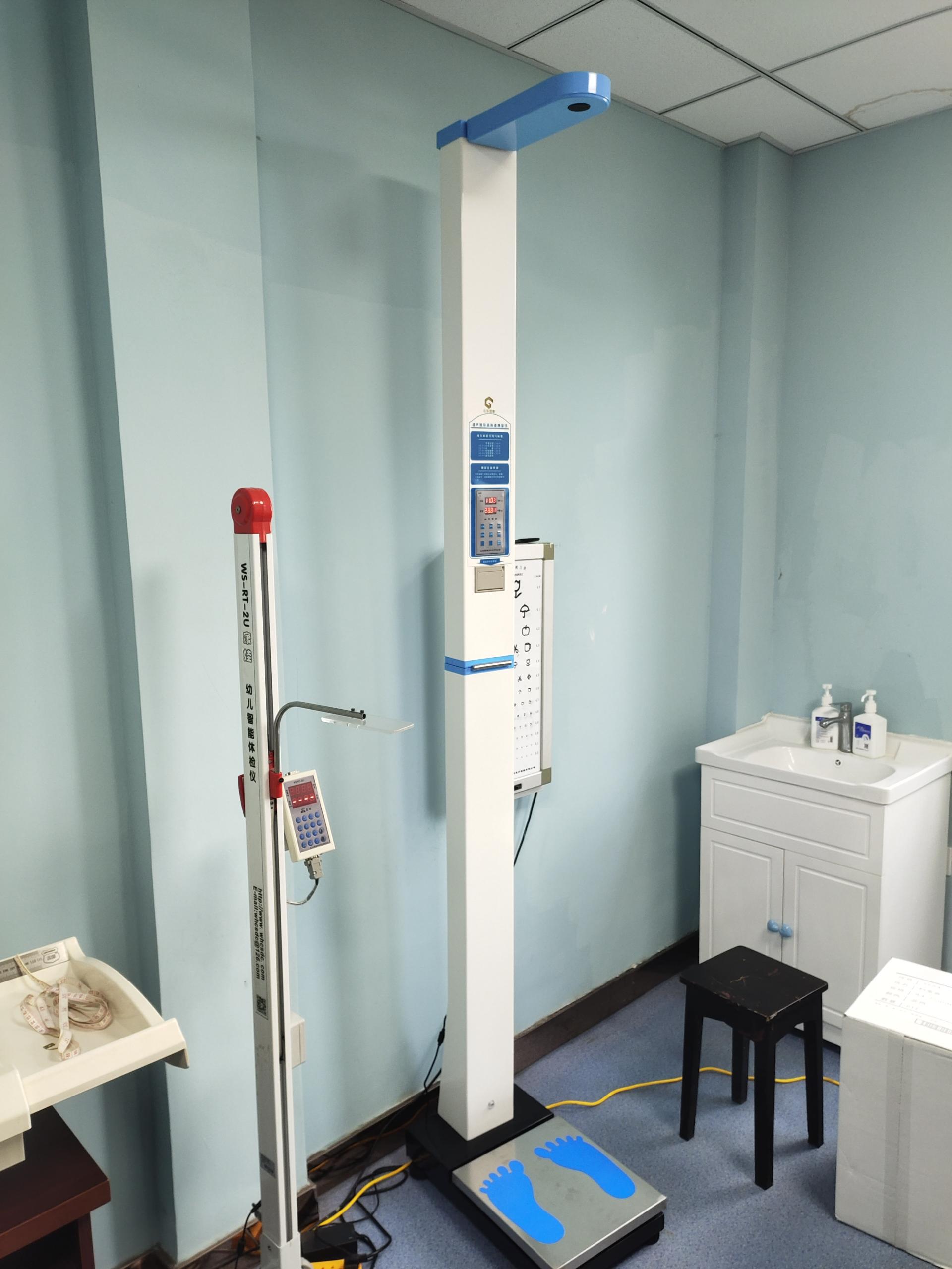 贵州省贵阳市观山湖区金华镇中心卫生院使用我司儿童身高体重测量仪器